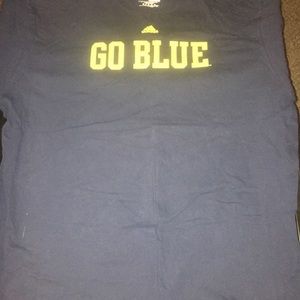 University of Michigan go blue T-shirt